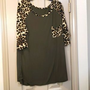 Leopard & olive 3/4 shirt
